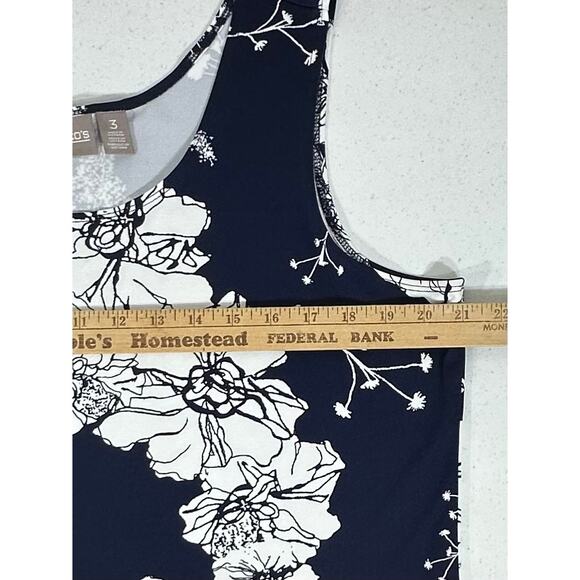 Chicos Tank Size 3 or XL Navy Blue Floral Tropical Hawaiian Flower - Picture 7 of 7